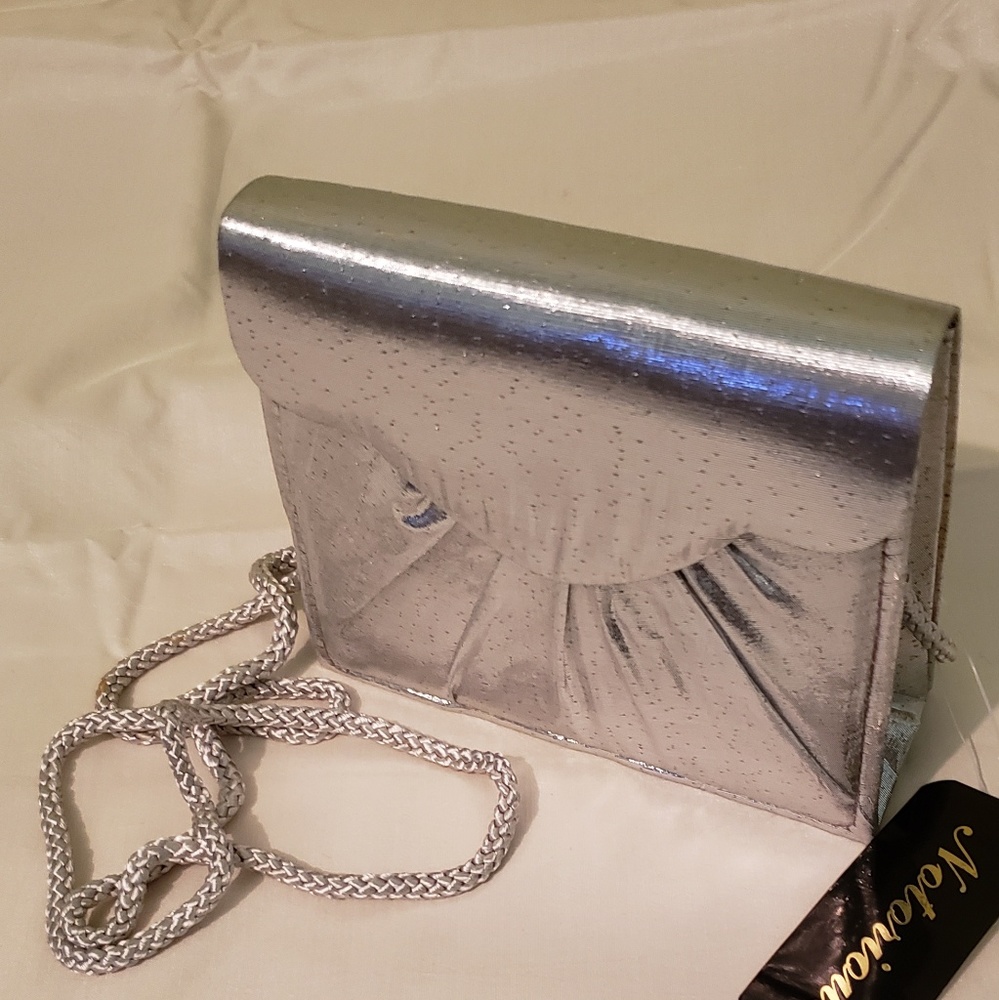 NOTORIOUS PURSE
